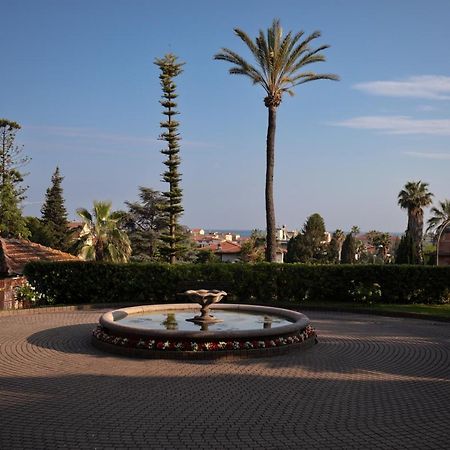 Blu Apartment In Historical Hunbury Bordighera Exterior photo