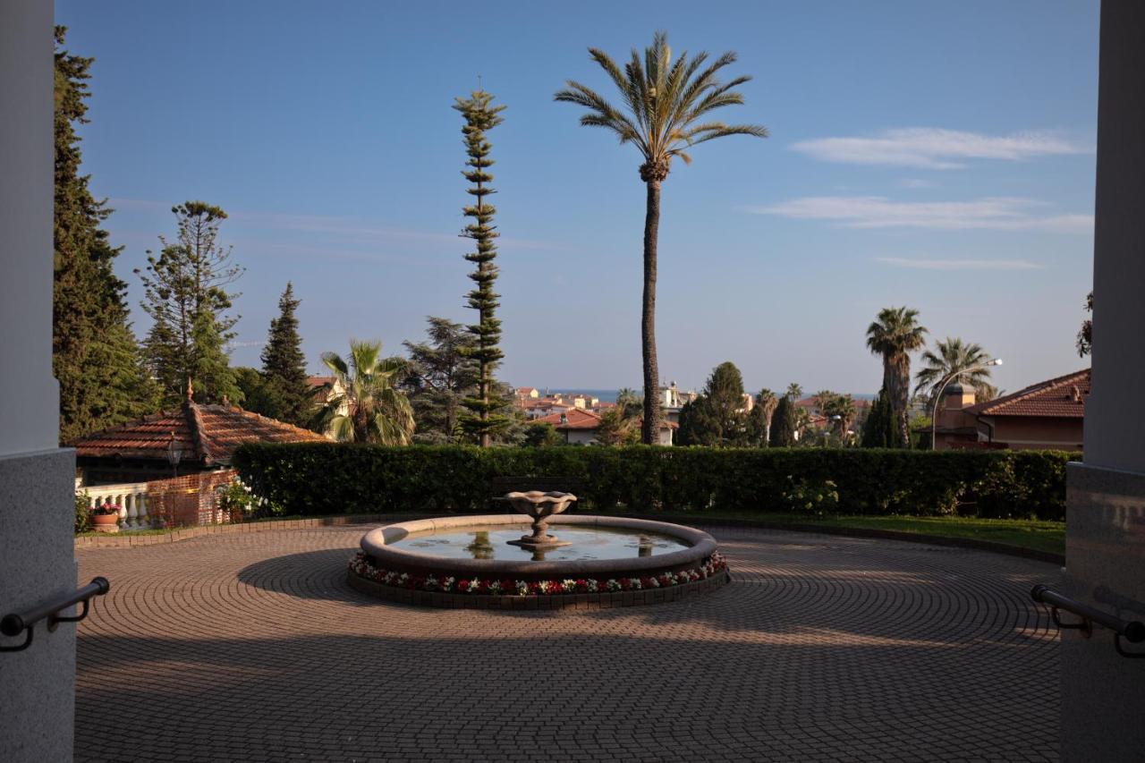 Blu Apartment In Historical Hunbury Bordighera Exterior photo